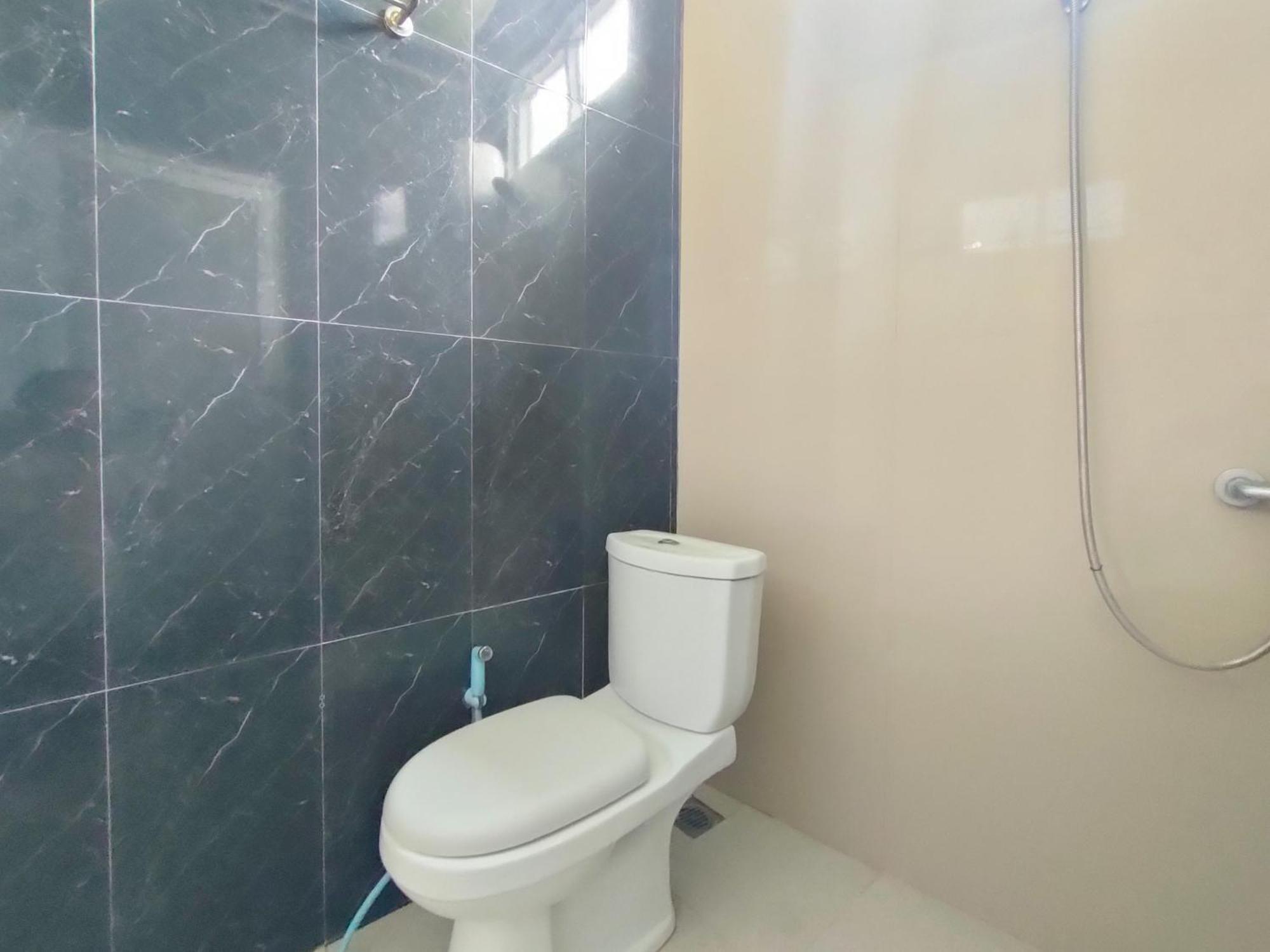 Wates  Reddoorz Syariah Near Stasiun Wates酒店 外观 照片