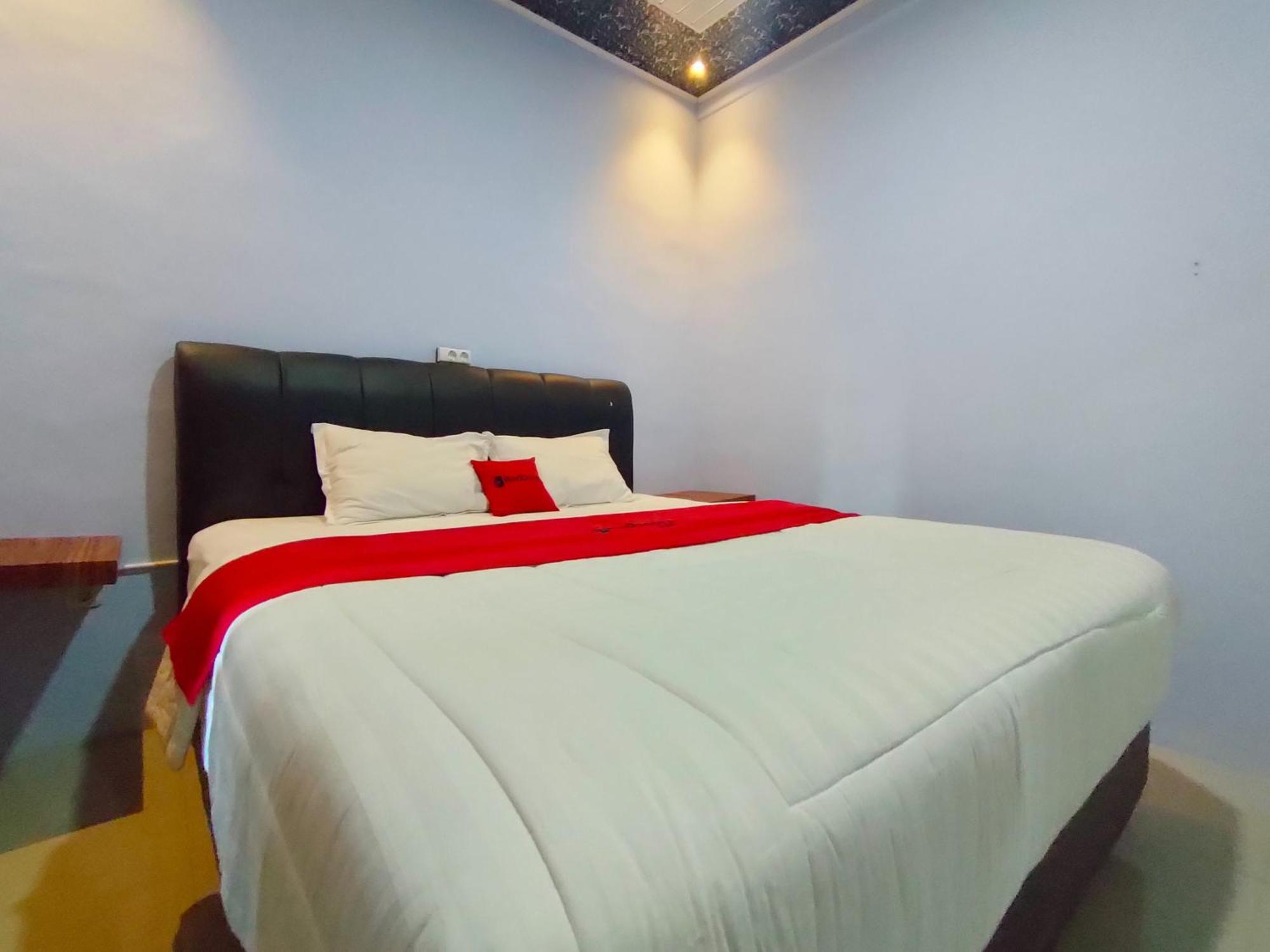 Wates  Reddoorz Syariah Near Stasiun Wates酒店 外观 照片