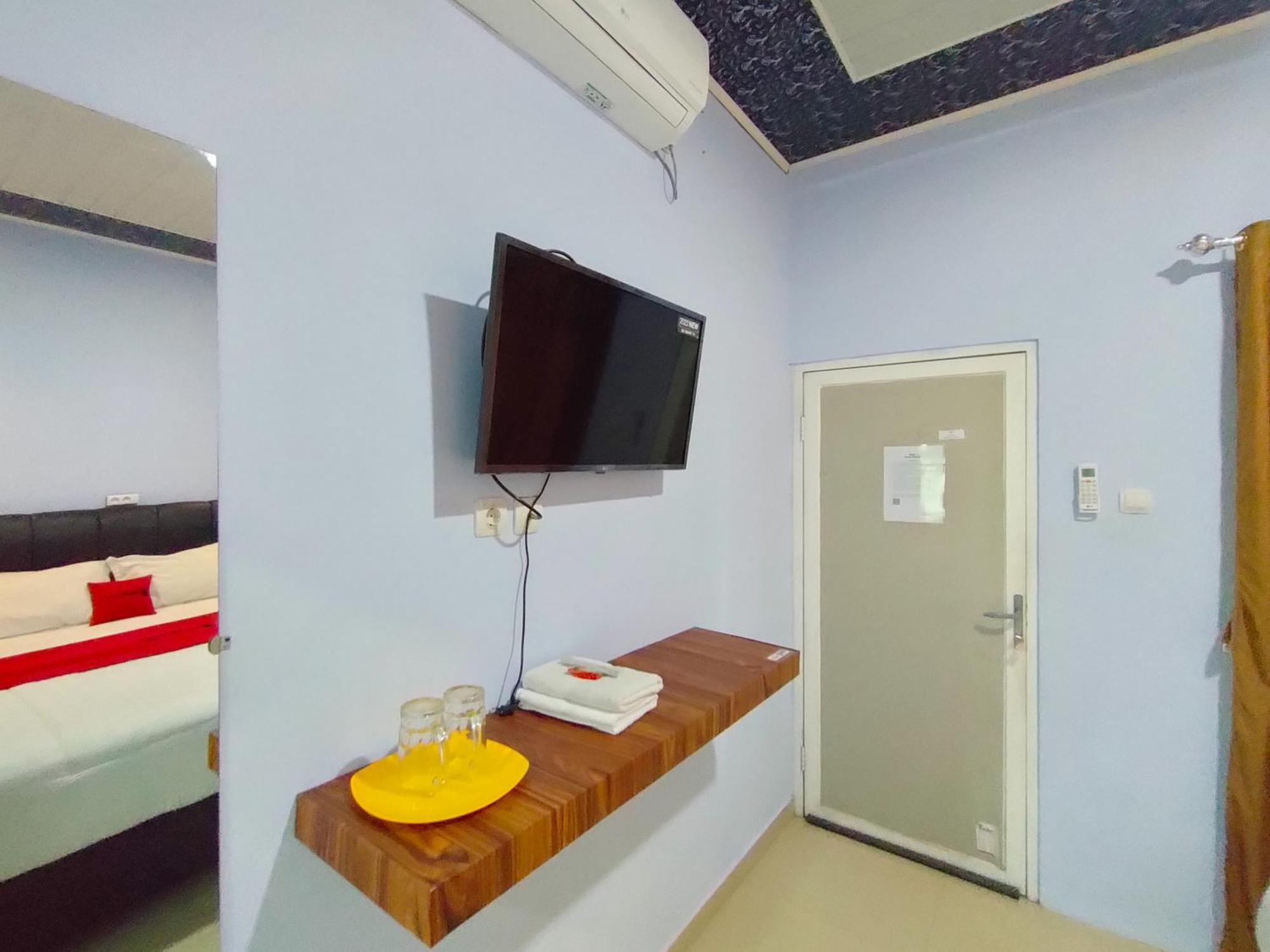 Wates  Reddoorz Syariah Near Stasiun Wates酒店 外观 照片